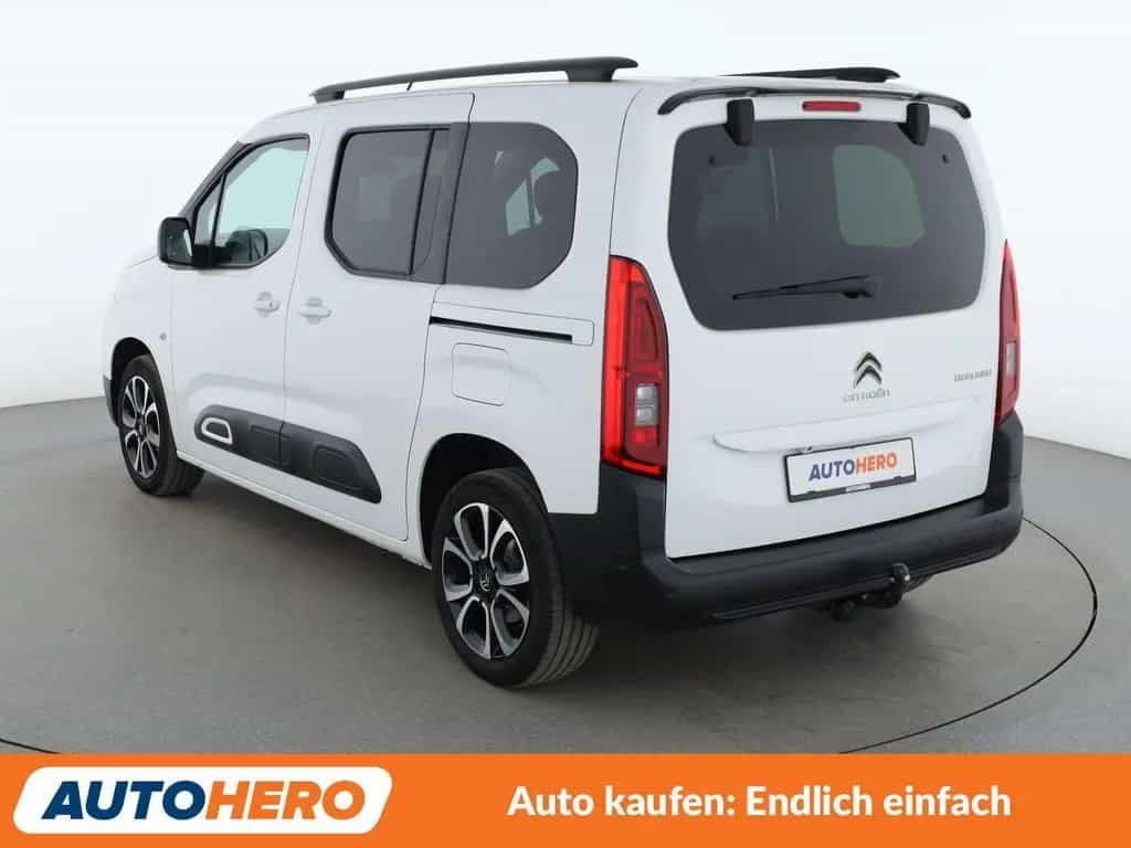 Citroën Berlingo 1.2 PureTech Shine MAut*NAVI*TEMPO*CAM* 06/2021-photo-3