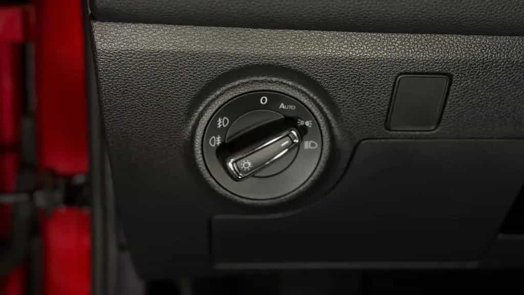 Seat Ibiza FR *AUTOMATIK*LEDER*LED*APPLECARPLAY* 03/2020-photo-14