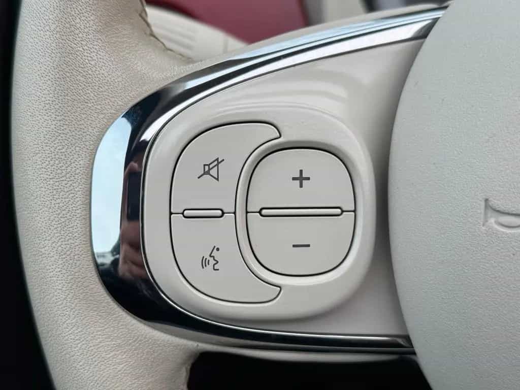 Fiat 500C 500 C Lounge Navi*Isofix*UConnect*Einparkhilfe* 02/2016-photo-21