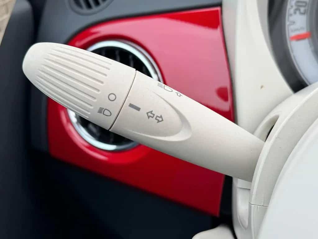 Fiat 500C 500 C Lounge Navi*Isofix*UConnect*Einparkhilfe* 02/2016-photo-23