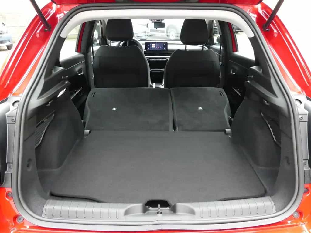 Fiat 600 HYBRID 1.2 T3 100PS DCT CARPLAY SHZ PDC KOMF 06/2024-photo-13