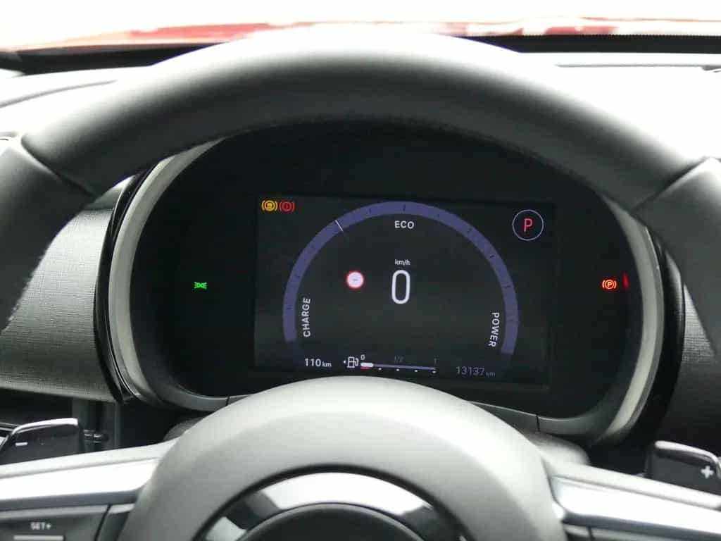 Fiat 600 HYBRID 1.2 T3 100PS DCT CARPLAY SHZ PDC KOMF 06/2024-photo-22
