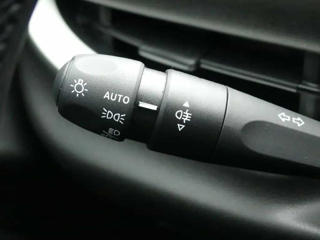 Fiat 600 HYBRID 1.2 T3 100PS DCT CARPLAY SHZ PDC KOMF 06/2024-photo-23