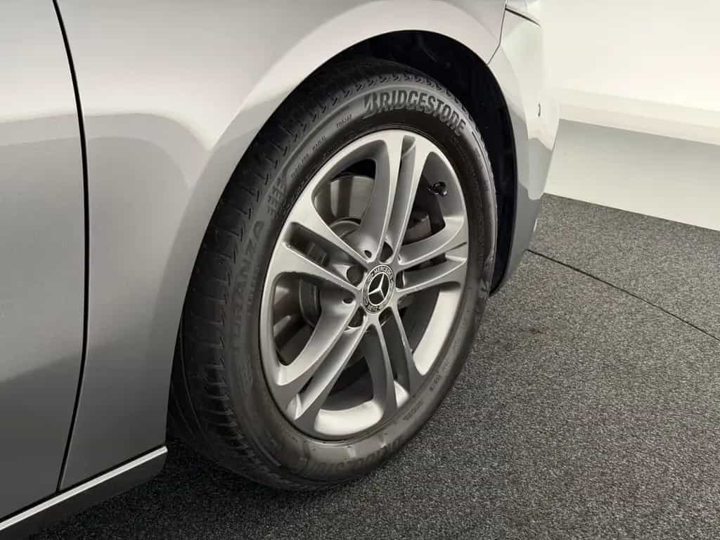 Mercedes-Benz A 220 4Ma.*MULTIBEAM LED*ACC-R.KAM-MEMORY-TOT.W 05/2019-photo-12