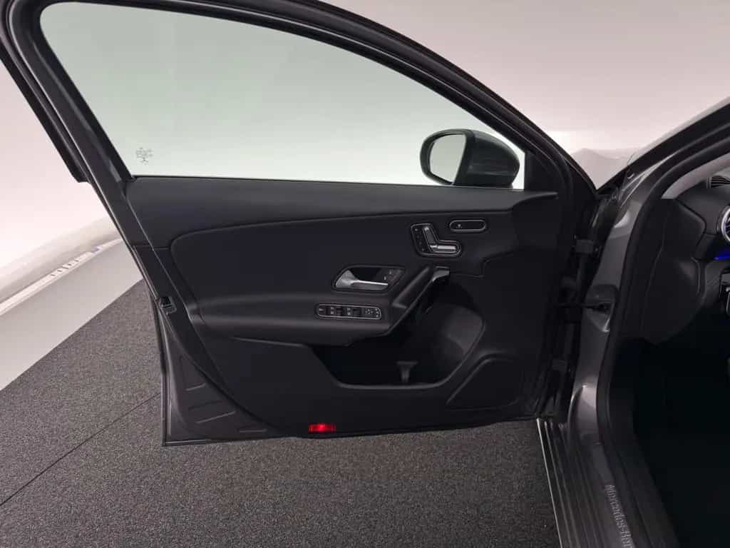 Mercedes-Benz A 220 4Ma.*MULTIBEAM LED*ACC-R.KAM-MEMORY-TOT.W 05/2019-photo-22