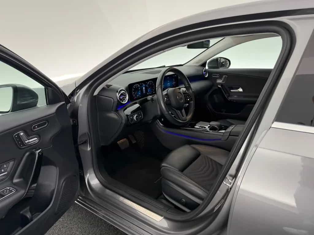 Mercedes-Benz A 220 4Ma.*MULTIBEAM LED*ACC-R.KAM-MEMORY-TOT.W 05/2019-photo-23
