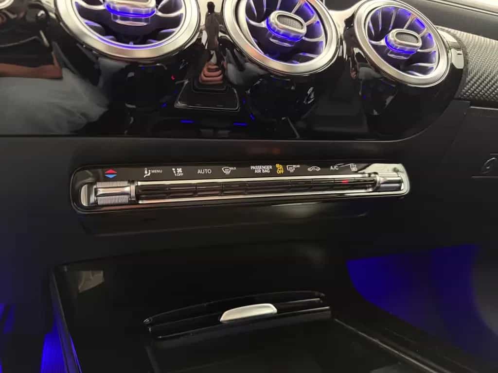 Mercedes-Benz A 220 4Ma.*MULTIBEAM LED*ACC-R.KAM-MEMORY-TOT.W 05/2019-photo-41