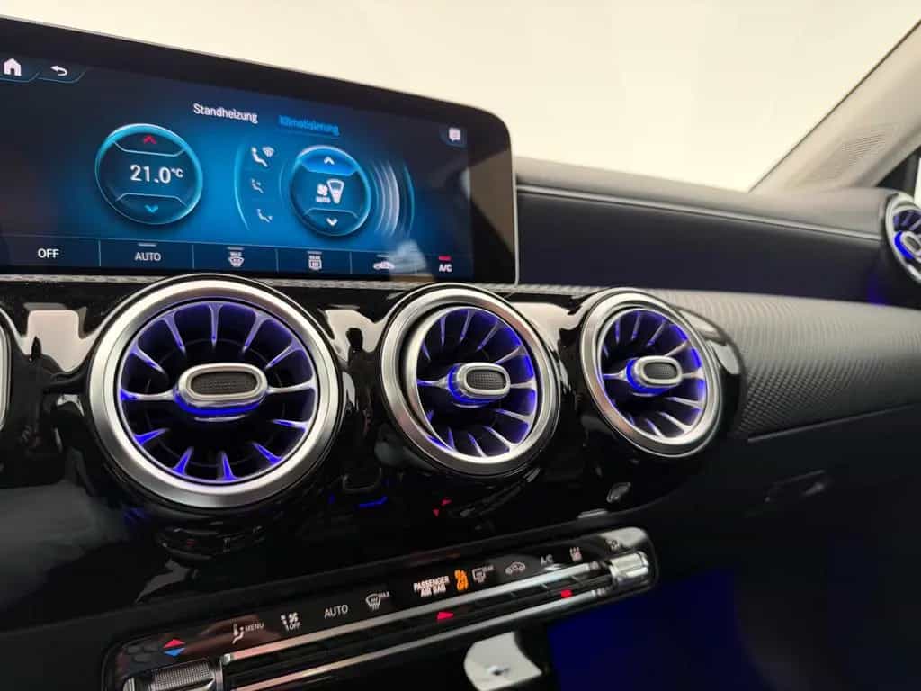 Mercedes-Benz A 220 4Ma.*MULTIBEAM LED*ACC-R.KAM-MEMORY-TOT.W 05/2019-photo-42