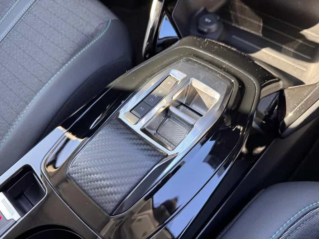 Peugeot 208 1.2 Allure Pack Automatik *LED, Klimaauto 01/2023-photo-20