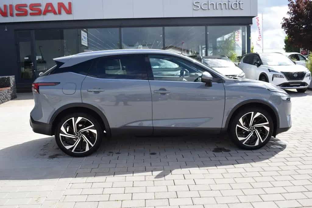 Nissan Qashqai 1.3 DIG-T Xtronic 4x4 Tekna+ 07/2022-photo-4