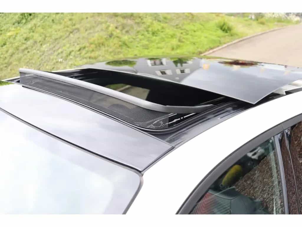 Alfa Romeo Junior IBRIDA TI 1.2 VGT 145PS DCT6 SCHIEBEDACH 05/2026-photo-8