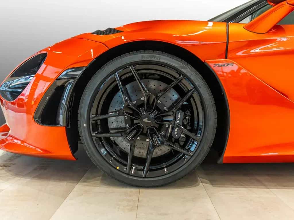 McLaren 750S Spider MSO Paint | B&W | Carbon | Stealth 01/2026-photo-1