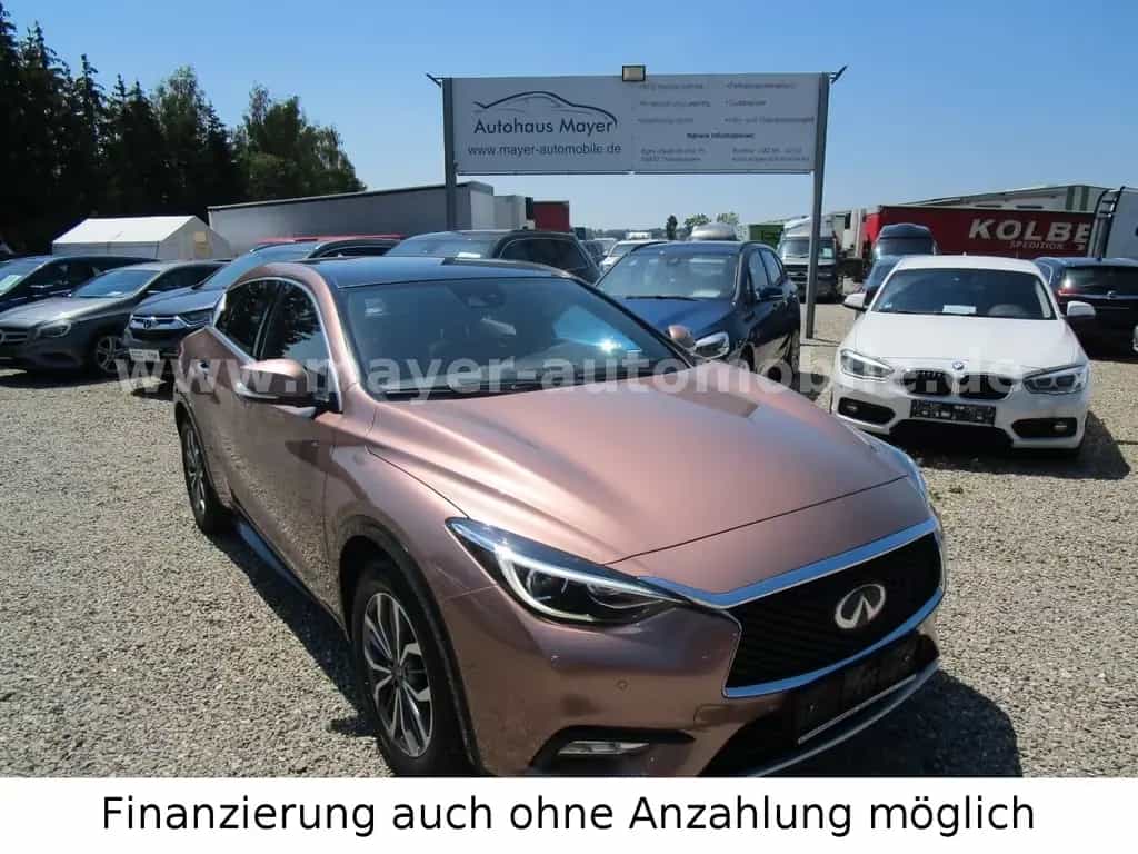 Infiniti Q30 d 1.5 *Leder*Panorama*Navi*Bose*SHZ*BT*VOLL* 03/2017-photo-0