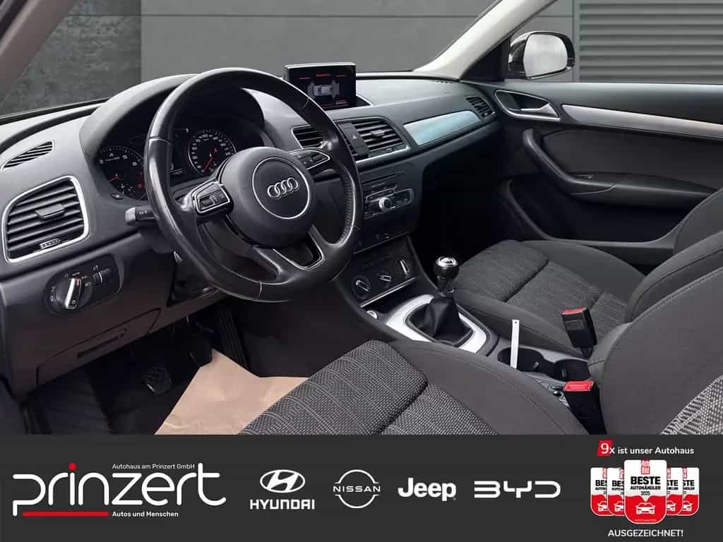 Audi Q3 1.4 TFSI "Sport Ultra" Navi*Komfort-Paket*8-F 02/2017-photo-3