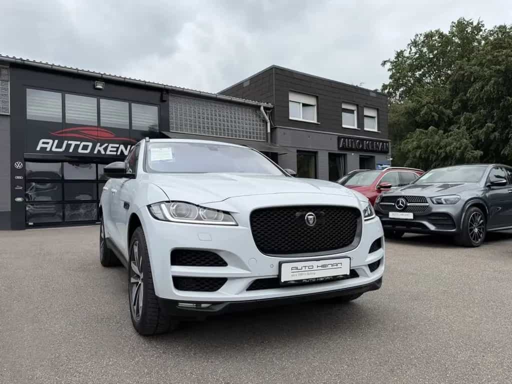 Jaguar F-Pace AWD P250 ACC/HUD/Leder/Kamera/FAP/20' 04/2019-photo-0