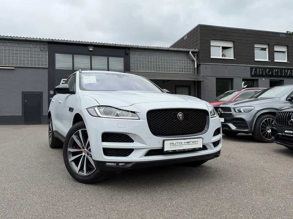 Jaguar F-Pace AWD P250 ACC/HUD/Leder/Kamera/FAP/20' 04/2019-photo-2