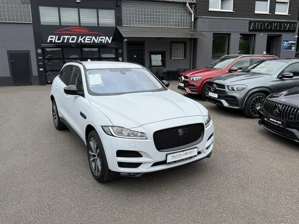 Jaguar F-Pace AWD P250 ACC/HUD/Leder/Kamera/FAP/20' 04/2019-photo-31