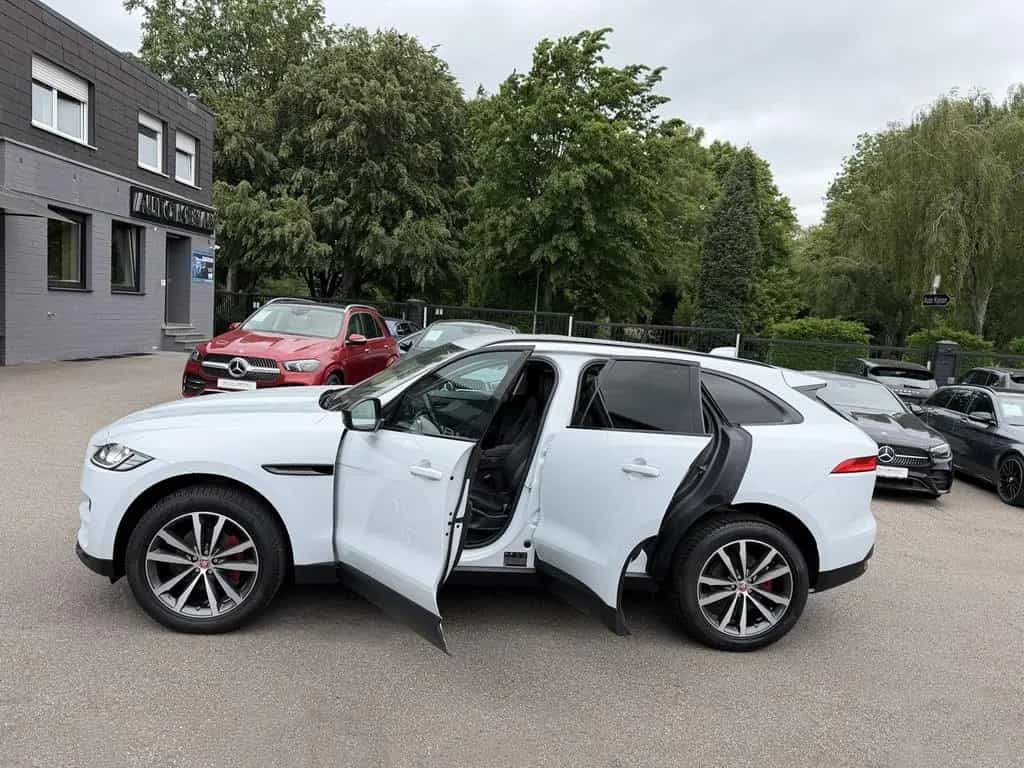 Jaguar F-Pace AWD P250 ACC/HUD/Leder/Kamera/FAP/20' 04/2019-photo-41