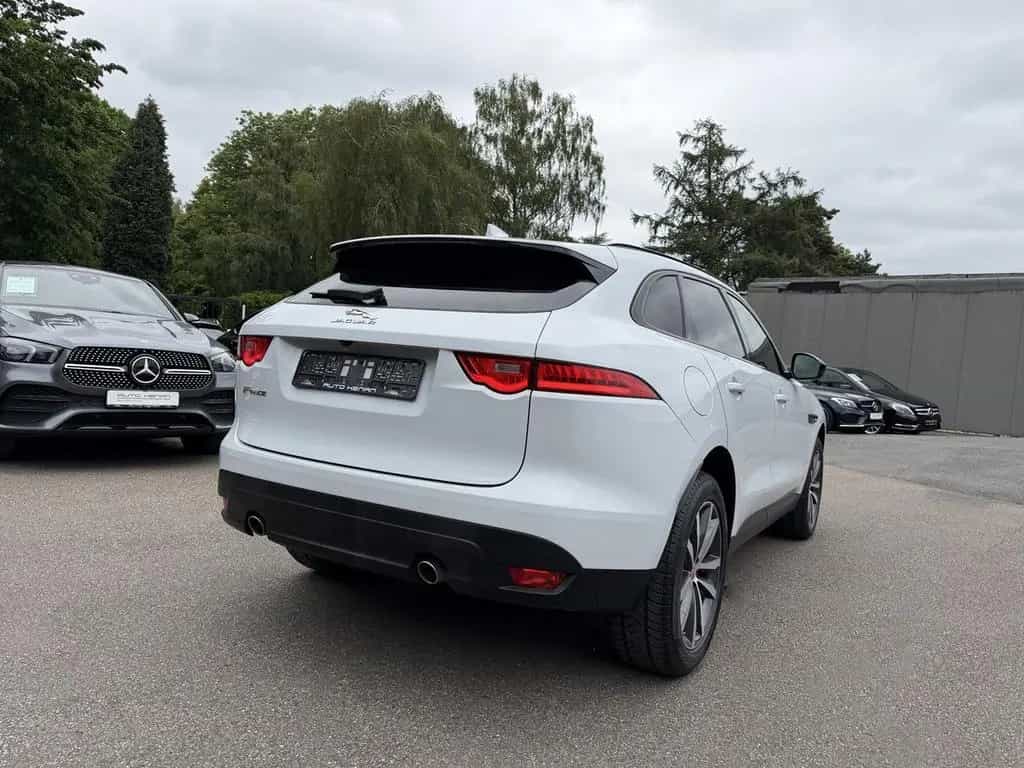 Jaguar F-Pace AWD P250 ACC/HUD/Leder/Kamera/FAP/20' 04/2019-photo-6