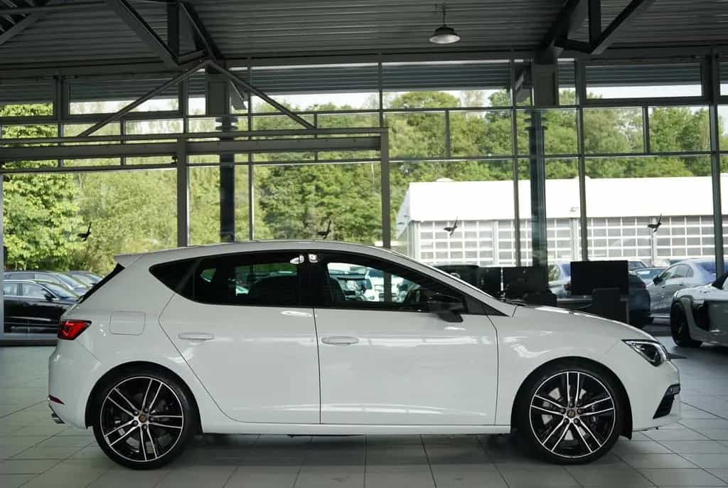 Seat Leon Cupra 2.0 TSI 290 DSG *Kamera *Leder *SHZ 11/2019-photo-9