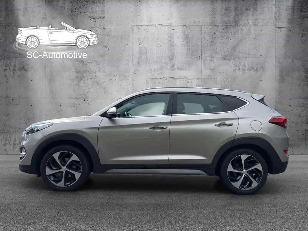 Hyundai TUCSON Premium 4WD*AHK*2-Zonen-Klima*Scheckheft 02/2018-photo-1