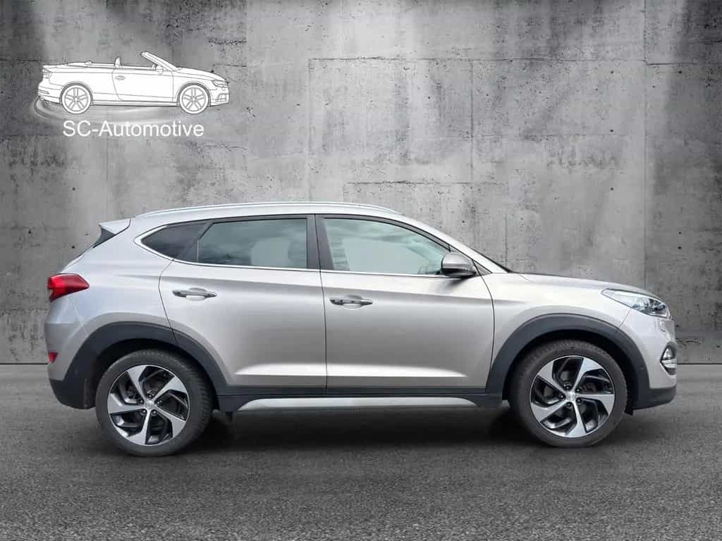Hyundai TUCSON Premium 4WD*AHK*2-Zonen-Klima*Scheckheft 02/2018-photo-5