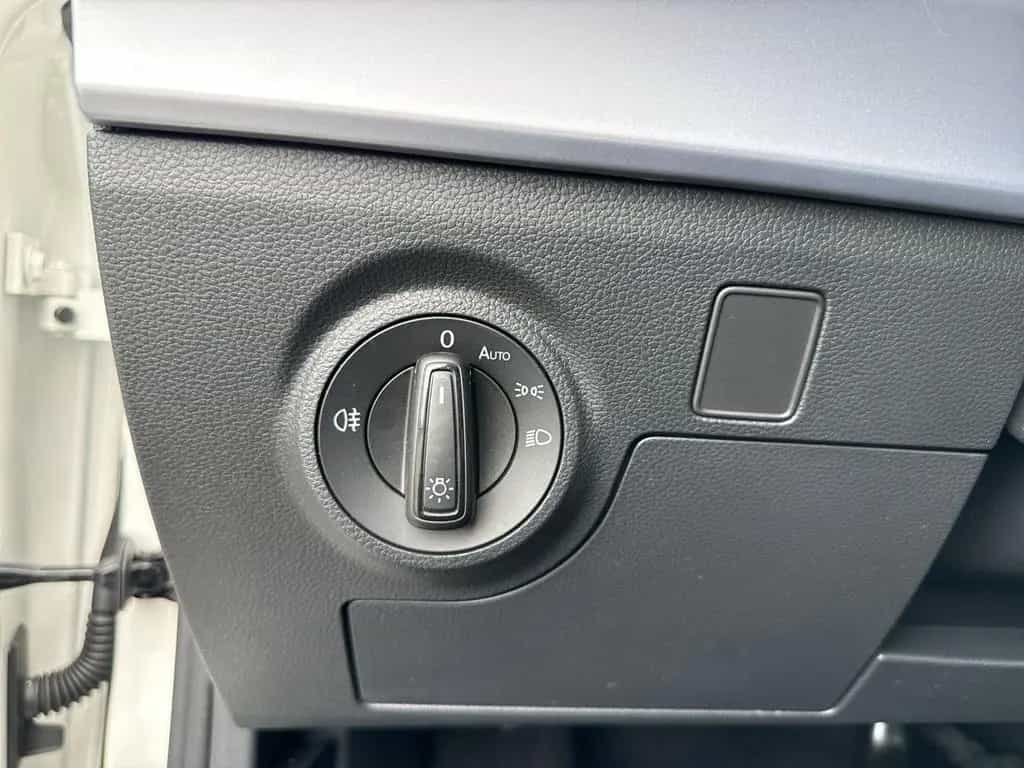 Seat Arona FR 1.5 TSI DSG LED+DAB+NAVIGATION+KLIMA 02/2023-photo-20
