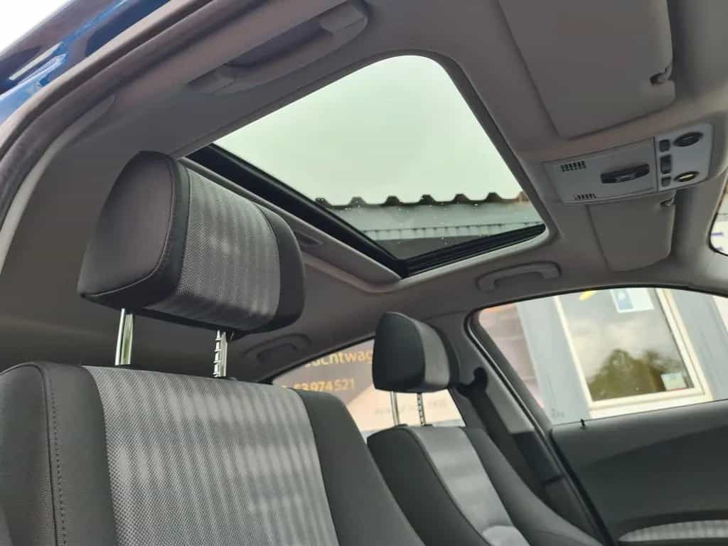 BMW 120 1 Limousine 120i 10/2005-photo-26
