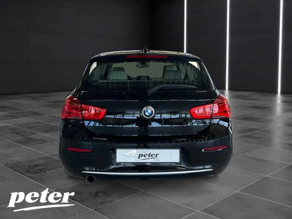 BMW 116 i Urban Line Urban/Navigation/Assistent-P./ 10/2015-photo-16