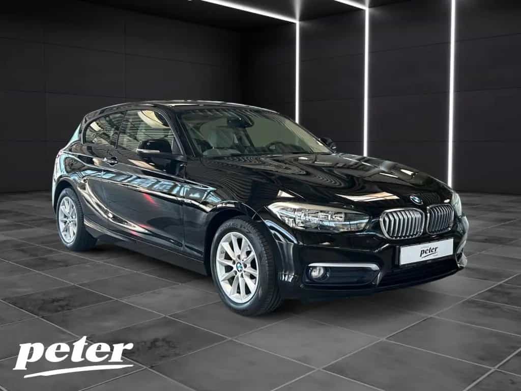 BMW 116 i Urban Line Urban/Navigation/Assistent-P./ 10/2015-photo-2