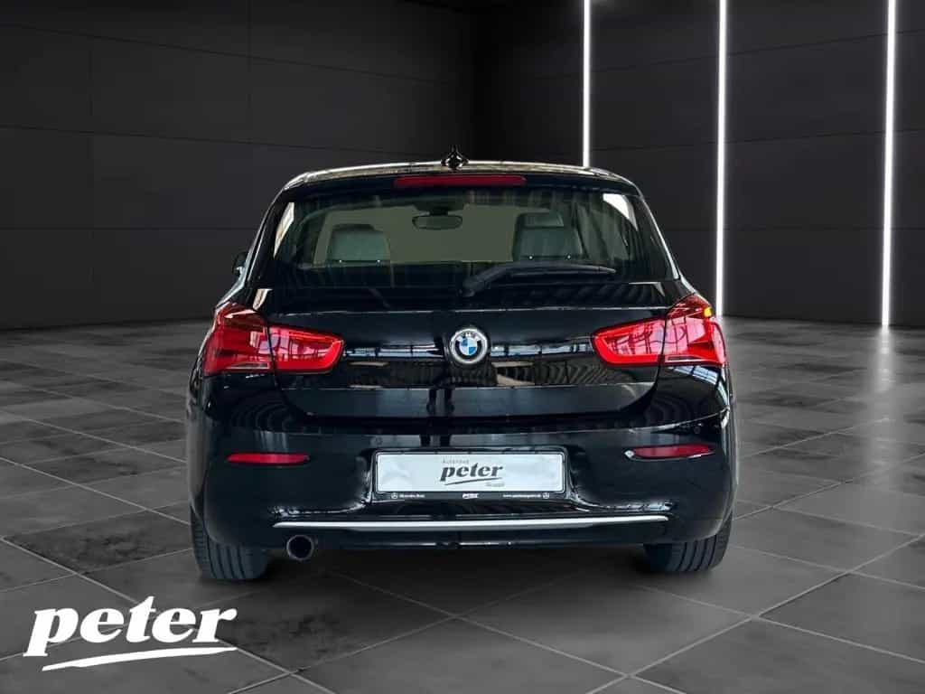 BMW 116 i Urban Line Urban/Navigation/Assistent-P./ 10/2015-photo-3