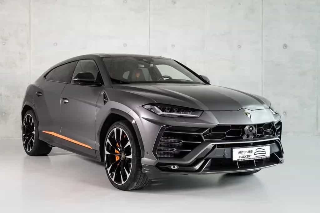 Lamborghini Urus V8 Panorama Full Carbon Akrapovic 01/2021-photo-0