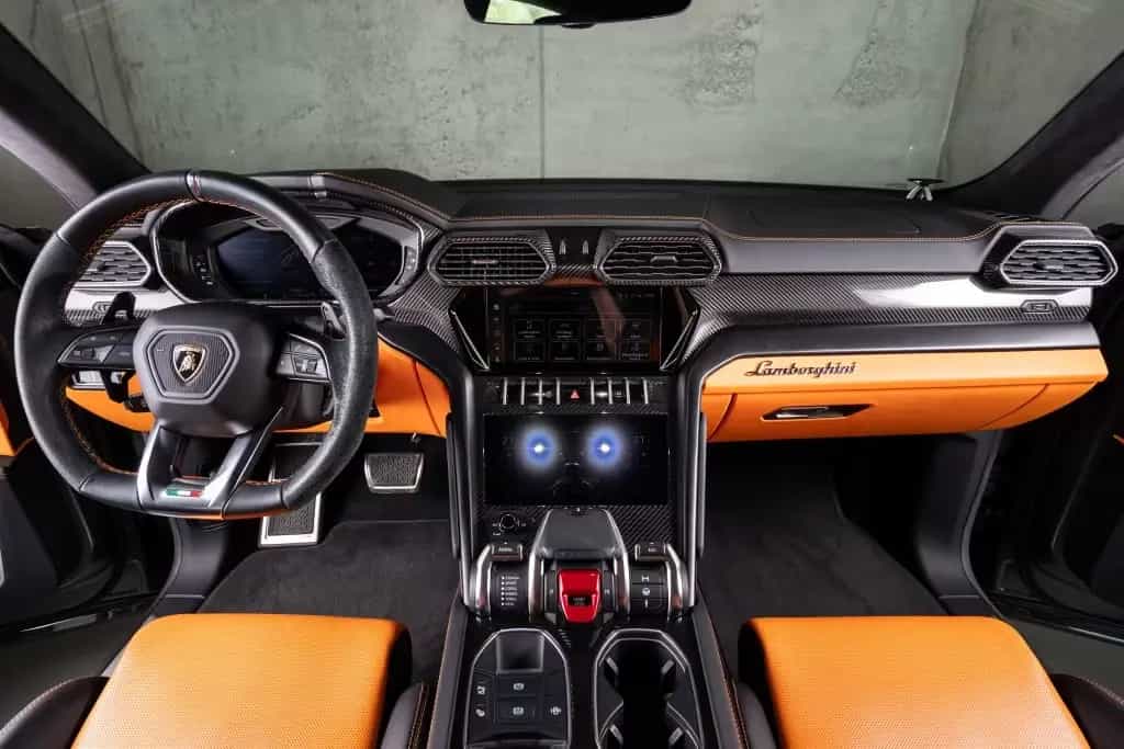 Lamborghini Urus V8 Panorama Full Carbon Akrapovic 01/2021-photo-19