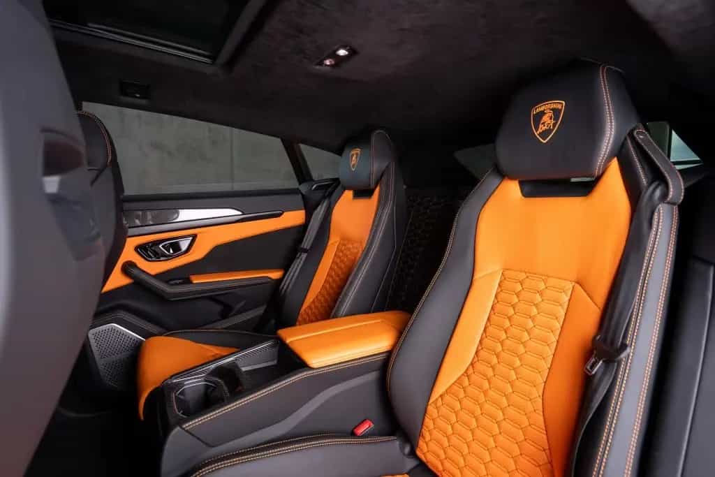 Lamborghini Urus V8 Panorama Full Carbon Akrapovic 01/2021-photo-24