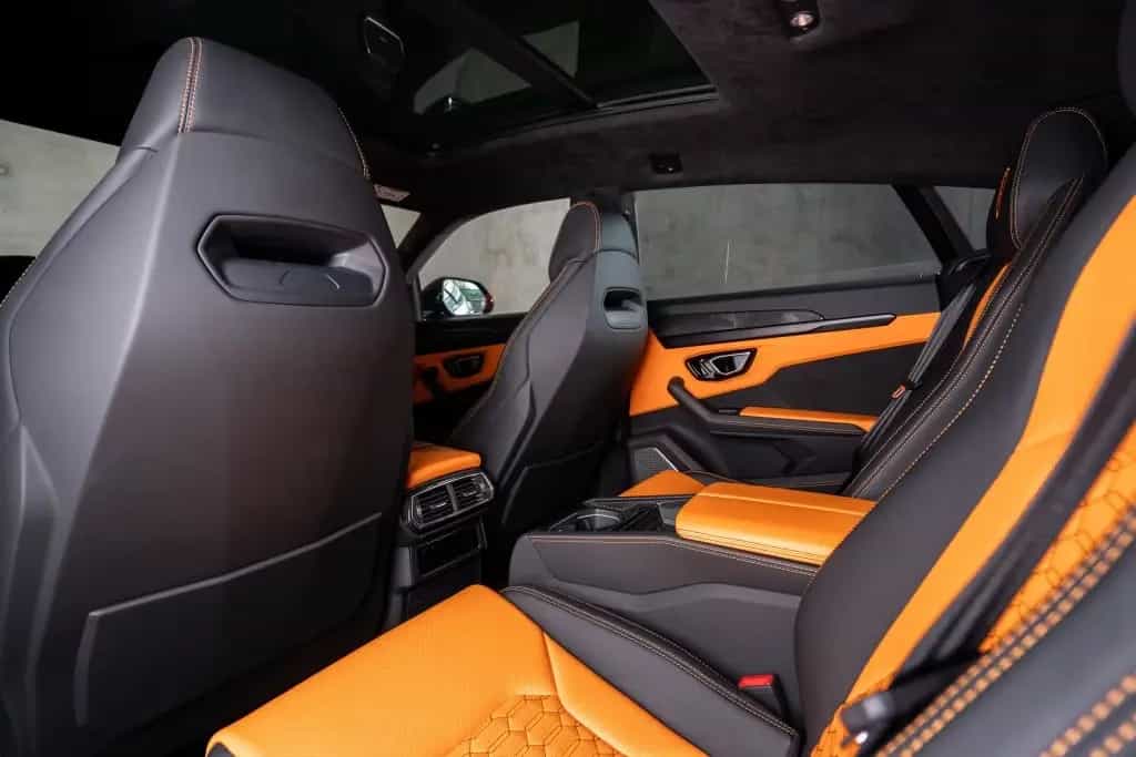 Lamborghini Urus V8 Panorama Full Carbon Akrapovic 01/2021-photo-25