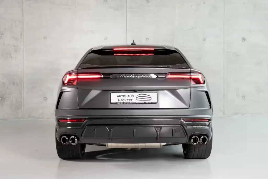 Lamborghini Urus V8 Panorama Full Carbon Akrapovic 01/2021-photo-7