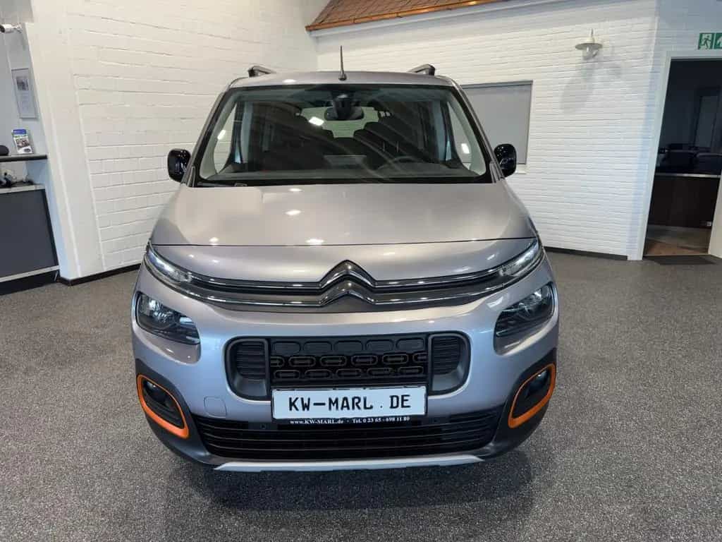 Citroën Berlingo Shine XL XTR AUTOMATIK 7 SITZER 03/2023-photo-1