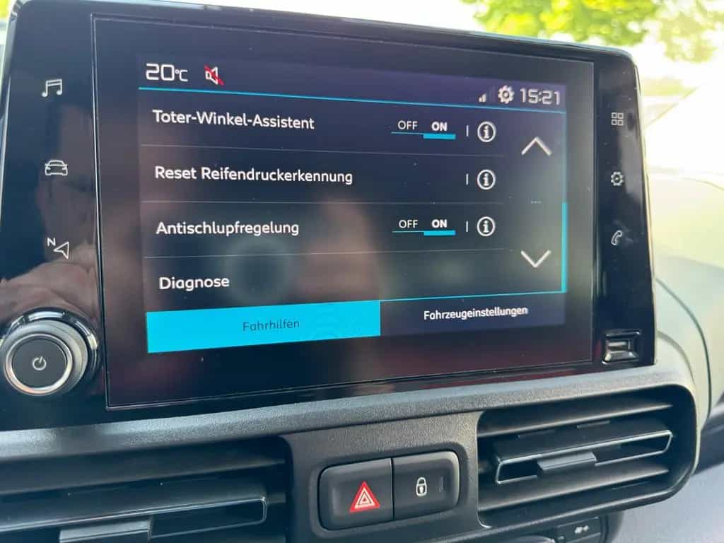 Citroën Berlingo Shine XL XTR AUTOMATIK 7 SITZER 03/2023-photo-12