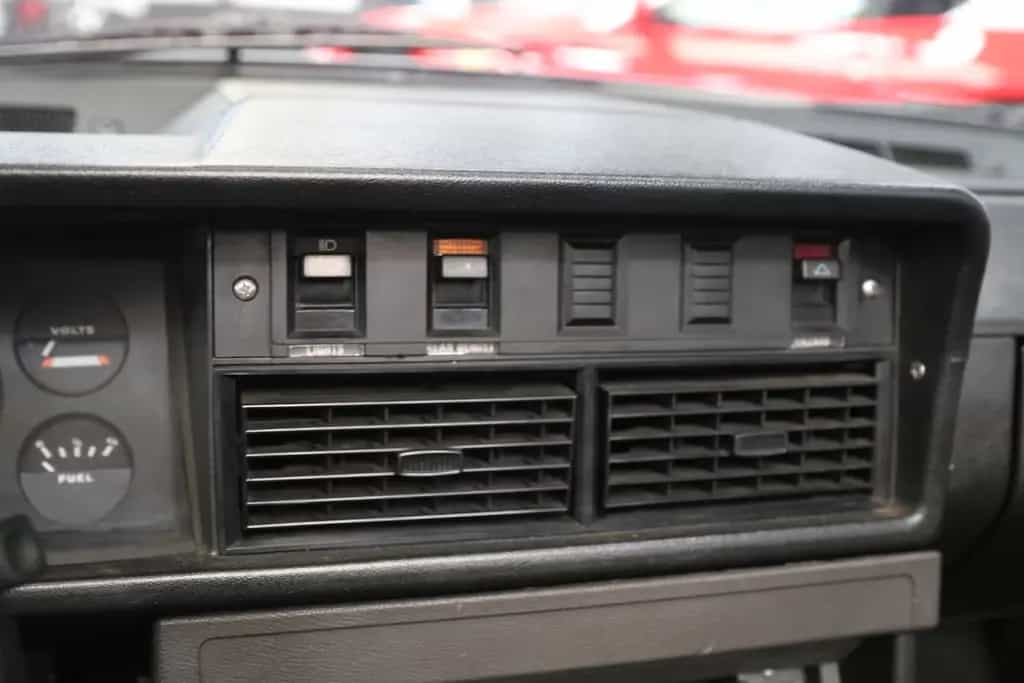 Triumph TR8 Roadster  3.5  V8 inkl. H-Zulassung 07/1980-photo-16