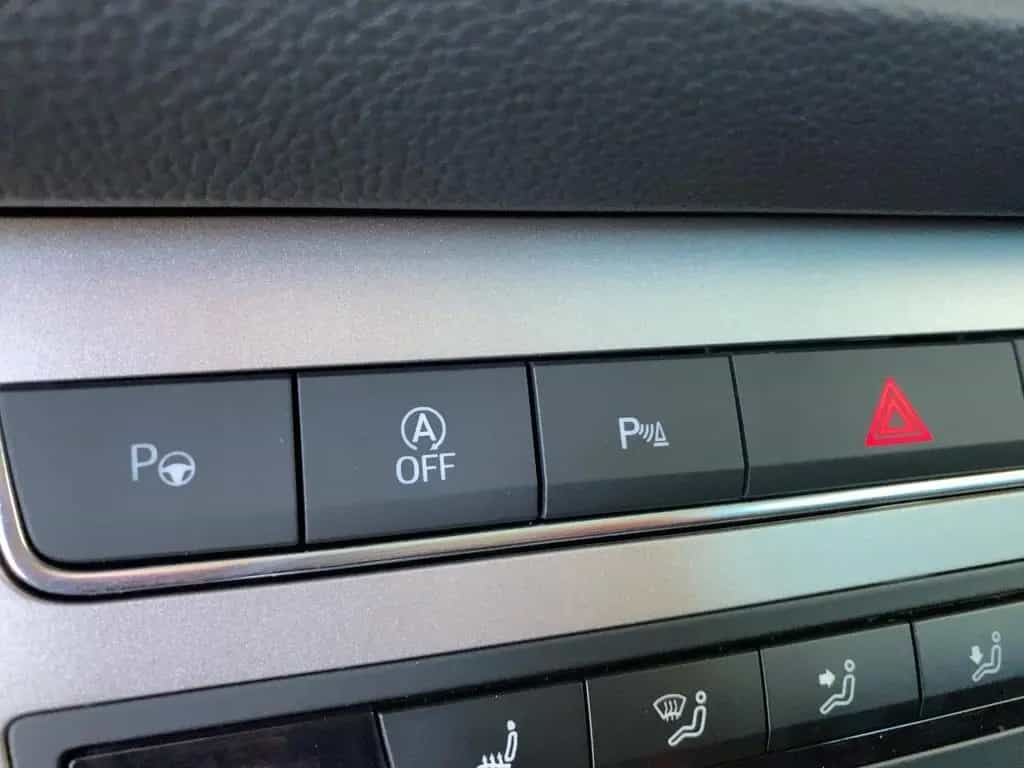 Seat Ateca Xperience DSG*LED*Navi*Allwetter*SHZ*Kamer 02/2025-photo-14