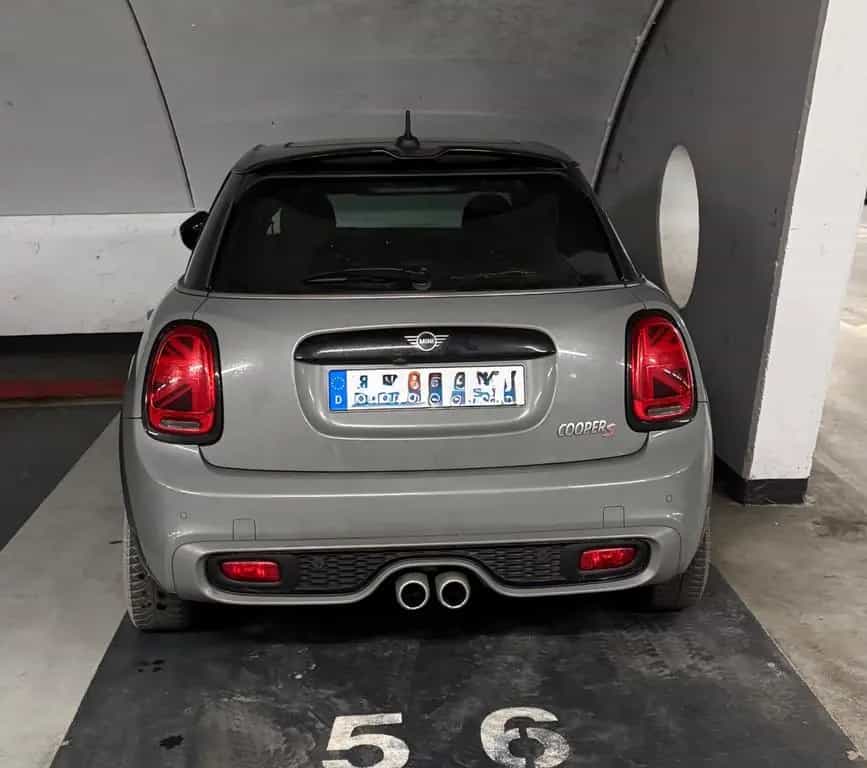 MINI Cooper S 5-Türer Automatik - JCW Paket 09/2020-photo-1