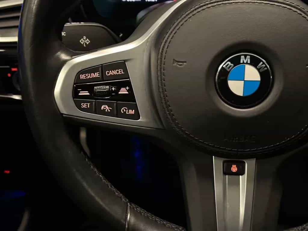 BMW 520 d touring M-Sport *19Zoll*PANORAMA*LiveCock.* 09/2021-photo-17