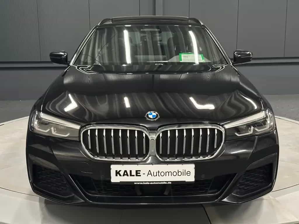 BMW 520 d touring M-Sport *19Zoll*PANORAMA*LiveCock.* 09/2021-photo-7