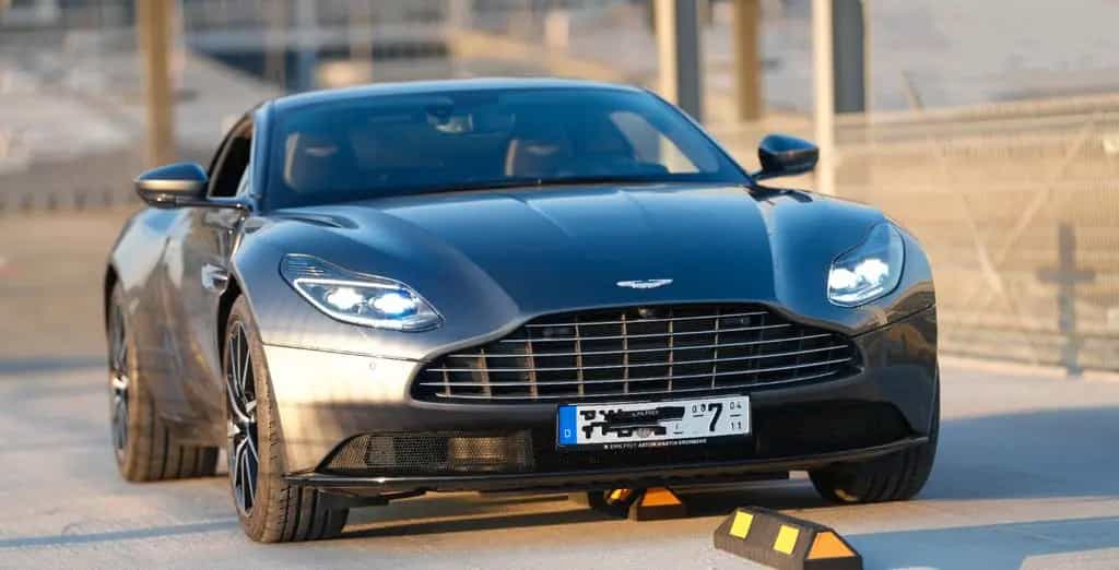 Aston Martin DB11 4.0 V8 Neuzustand, Aston Garantie 09/2020-photo-12