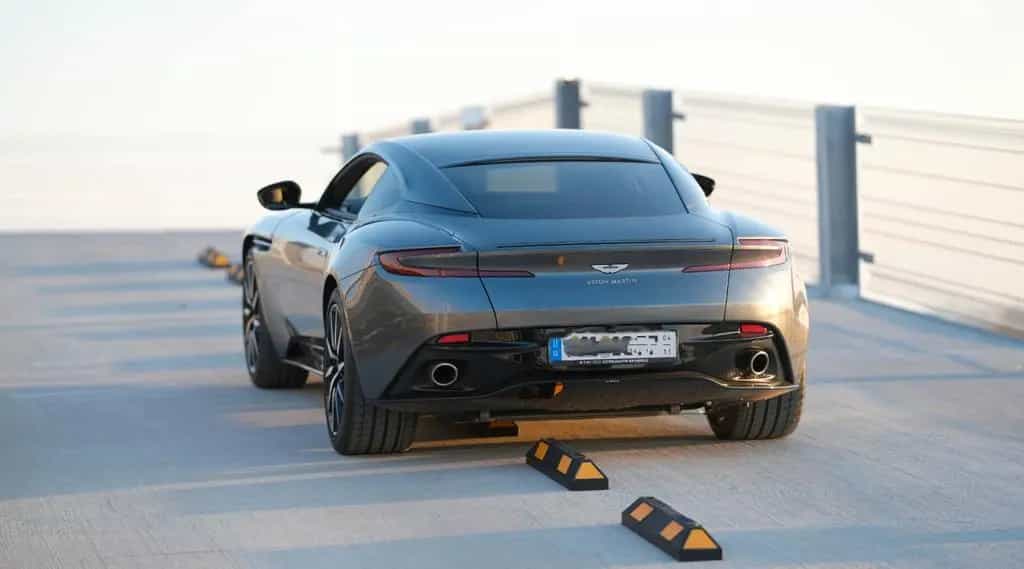 Aston Martin DB11 4.0 V8 Neuzustand, Aston Garantie 09/2020-photo-14
