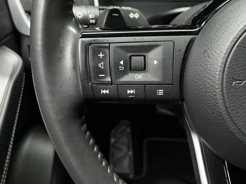 Nissan Qashqai Tekna+ Design 360Kamera WinterPaket Head 10/2024-photo-23