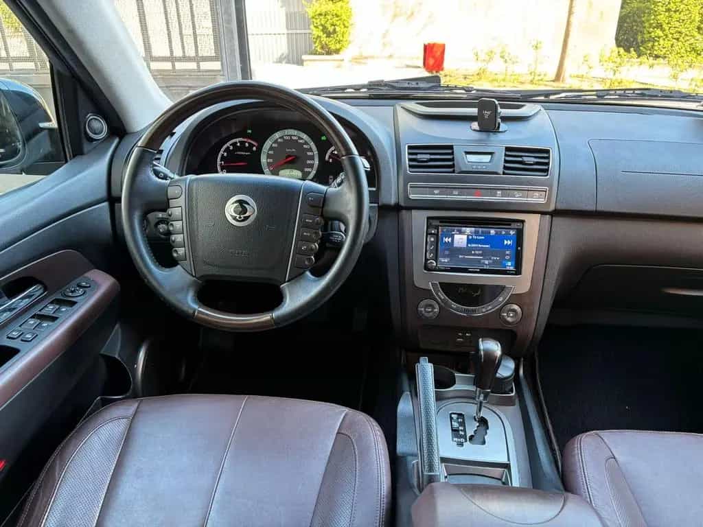 Ssangyong REXTON W 2.0 Xdi 4WD A/T Top UNIPROPRI 12/2014-photo-11