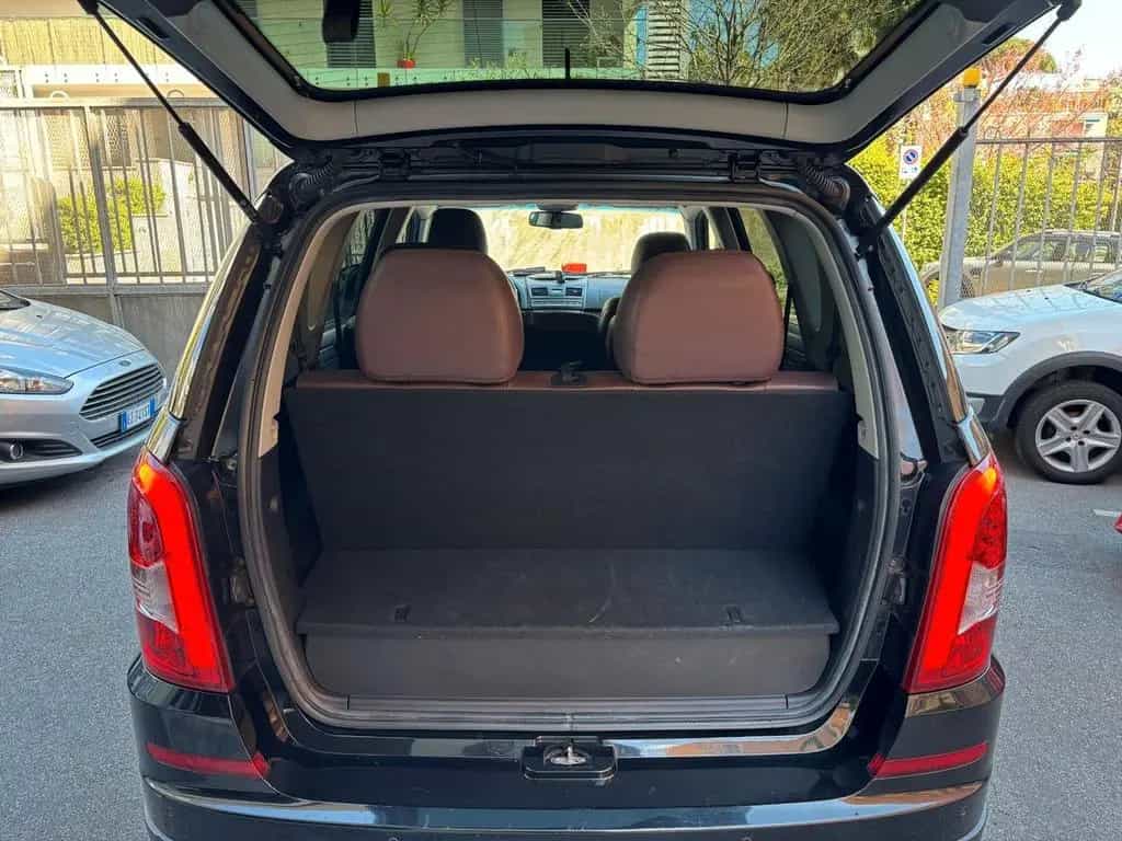 Ssangyong REXTON W 2.0 Xdi 4WD A/T Top UNIPROPRI 12/2014-photo-4