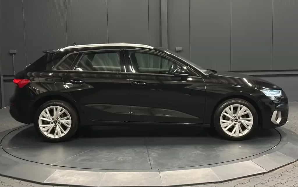 Audi A3 Sportback 35 TDI advanced *KAMERA*CarPlay*NAV 12/2021-photo-4