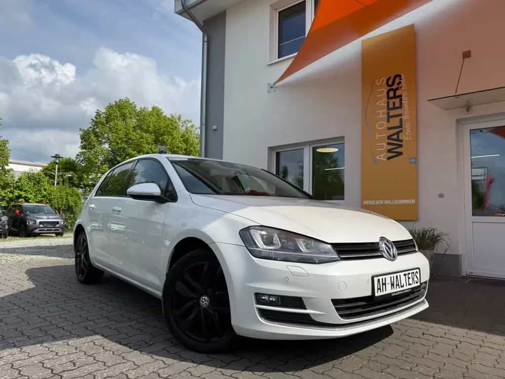 Volkswagen Golf VII Lim. Highline BMT=Leder-Kamera-AHK-= 03/2014-photo-0